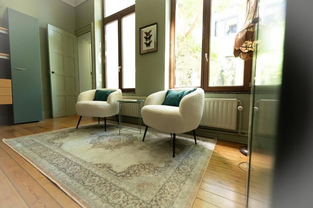 Villa Camelia, Un Charme Montois